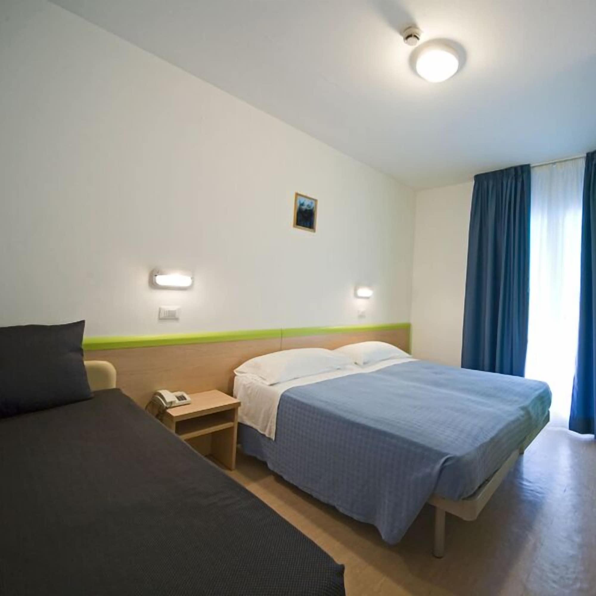 Hotel Savina Rímini Habitación foto